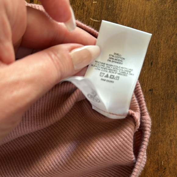 Set of 2 Express ribbed tank tops~ - Picture 3 of 3